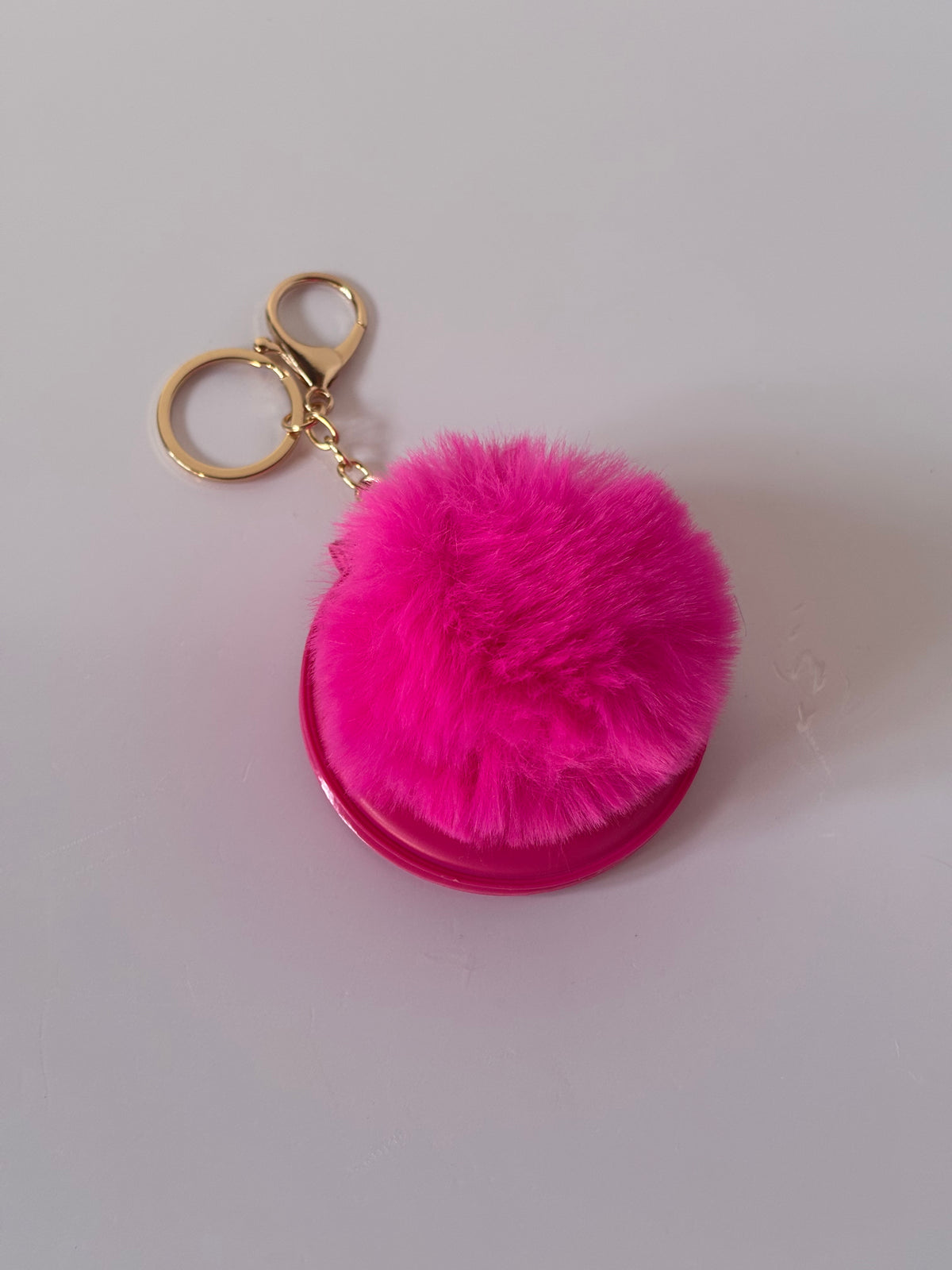 Portachiavi Specchietto compatto "Glow & Go" - Bag Charm con Pompon Soft Touch