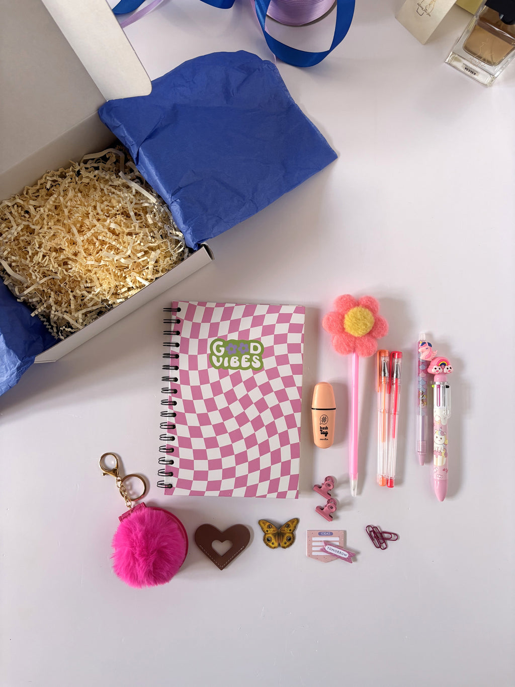 Box Regalo "Mini Creative & Glow" Stationery Set